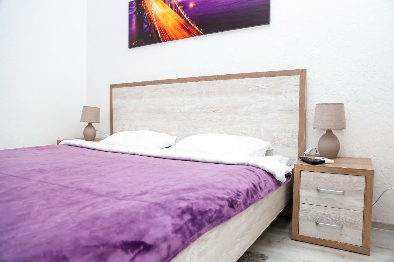 Square Apartments Odessa Eksteriør billede
