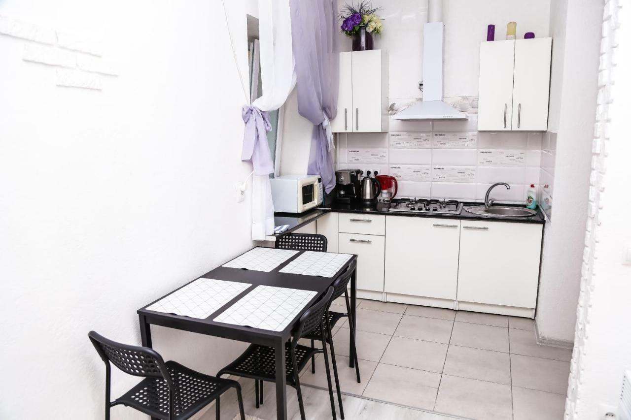Square Apartments Odessa Eksteriør billede